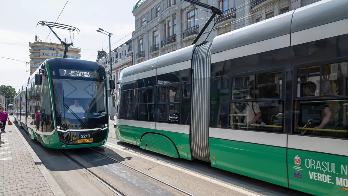 Tramvaie noi CTP Iași pe Bulevardul Ștefan cel Mare